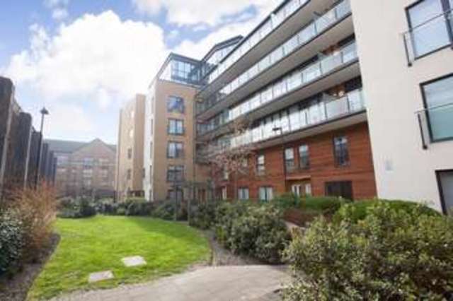  Image of 1 Bedroom Flat  For Sale at London, E14 3GU