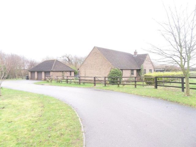  Image of 3 Bedroom Detached  To Rent at Freckenham Road Chippenham Ely, CB7 5QH