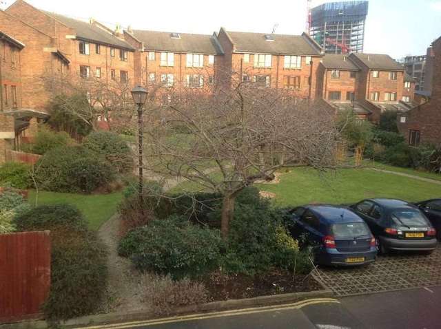  Image of 2 Bedroom Apartment  To Rent at Fulham London, SW6 2BT