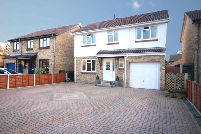  Image of 4 Bedroom Detached  For Sale at Gadshill Drive Stoke Gifford Bristol, BS34 8UU
