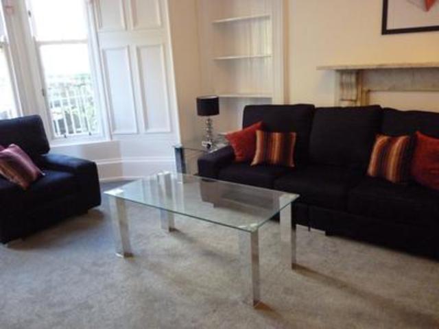  Image of 3 Bedroom Flat  To Rent at Dundee  Dundee, DD3 6HE
