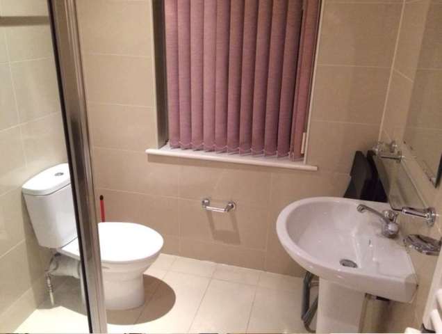  Image of Flat  To Rent at Garthland Drive High Barnet Barnet, EN5 3BB