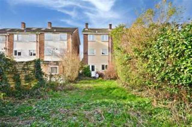  Image of 4 Bedroom End Of Terrace  For Sale at Brentwood Essex Brentwood, CM14 4UA