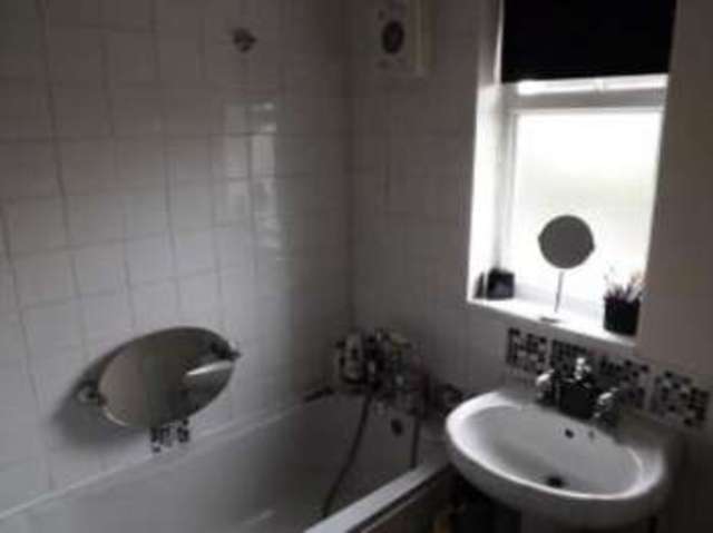  Image of 3 Bedroom Terraced  For Sale at Armthorpe Doncaster Armthorpe, DN3 2AP