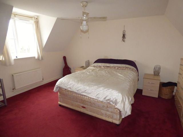  Image of 4 Bedroom Detached  For Sale at Ger YR Ysgol  Burry Port, SA16 0FT