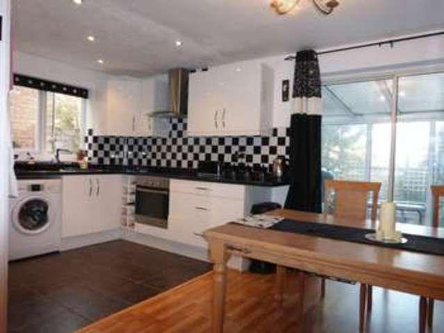  Image of 3 Bedroom Detached  For Sale at Glen Park Drive Hesketh Bank Preston, PR4 6TA