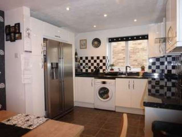  Image of 3 Bedroom Detached  For Sale at Glen Park Drive Hesketh Bank Preston, PR4 6TA