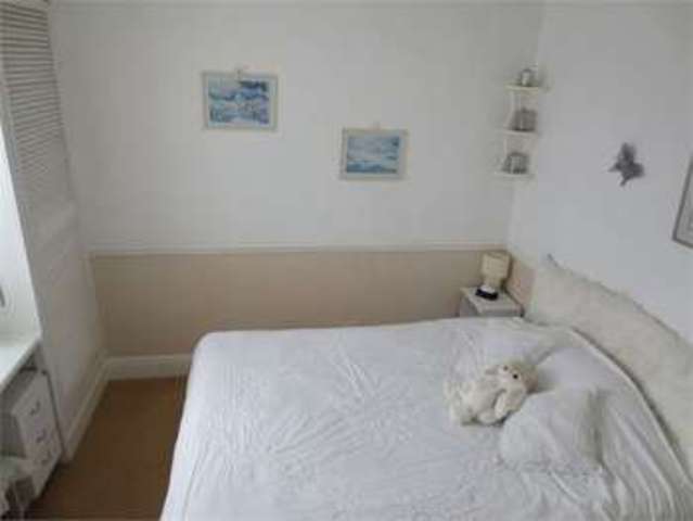  Image of 3 Bedroom Terraced  For Sale at Glendale gardens Leigh on sea Leigh-on-Sea, SS9 2AS