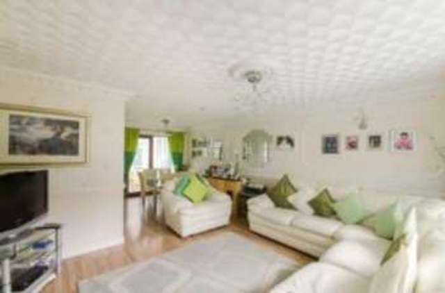  Image of 4 Bedroom Detached  For Sale at Swinton Mexborough Swinton, S64 8TP