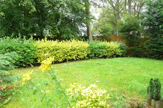  Image of 5 Bedroom Detached  For Sale at Clayton Bradford Clayton, BD14 6NF