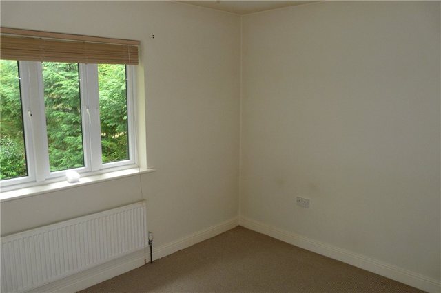  Image of 5 Bedroom Detached  For Sale at Clayton Bradford Clayton, BD14 6NF