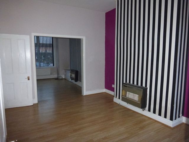  Image of 3 Bedroom Terraced  To Rent at Gloucester Road  Bootle, L20 9AN