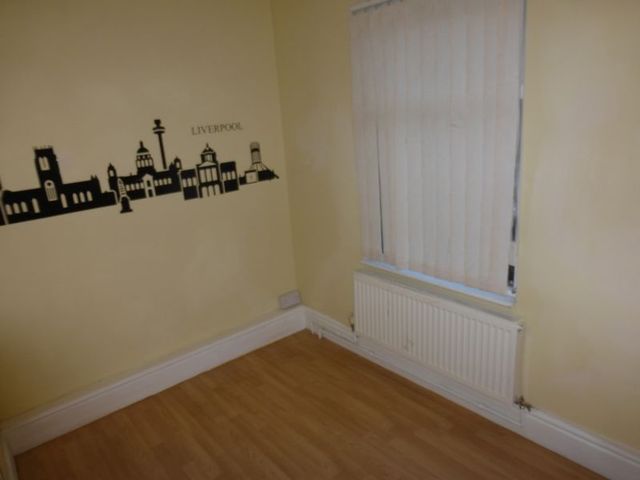  Image of 3 Bedroom Terraced  To Rent at Gloucester Road  Bootle, L20 9AN