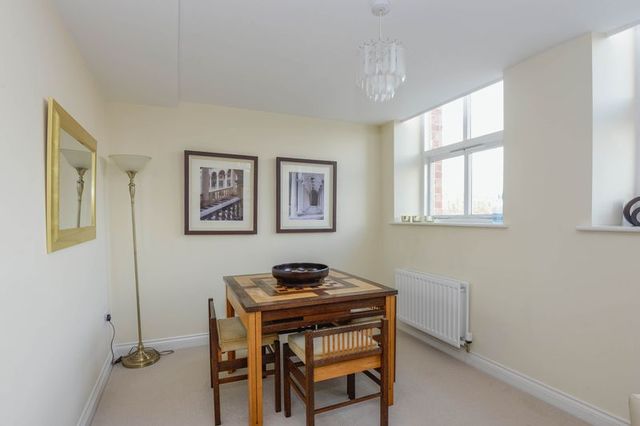 Image of 2 Bedroom Flat  For Sale at Grammar School Court  Ormskirk, L39 4PY