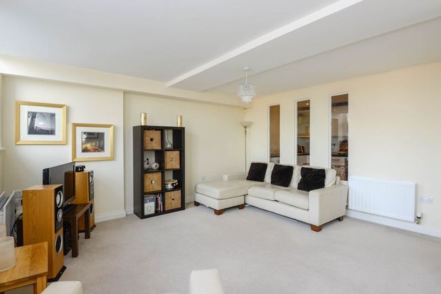  Image of 2 Bedroom Flat  For Sale at Grammar School Court  Ormskirk, L39 4PY