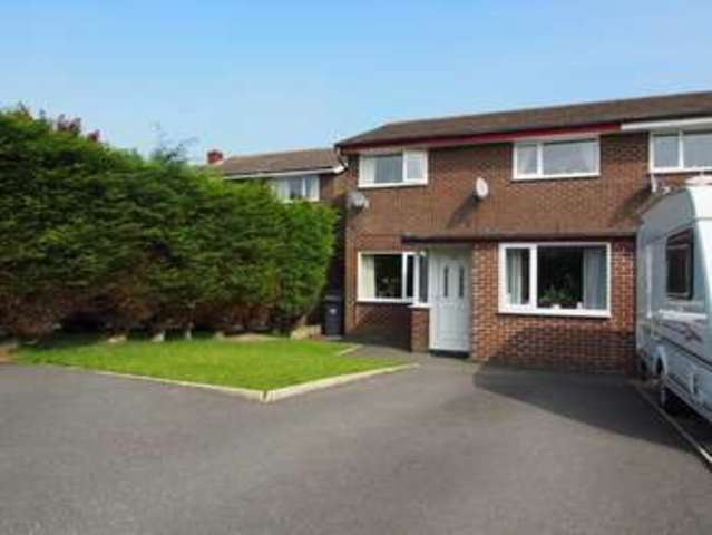  Image of 3 Bedroom Semi-Detached  For Sale at Chapel-en-le-Frith  High Peak, SK23 0LH