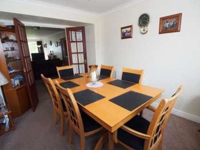  Image of 3 Bedroom Semi-Detached  For Sale at Chapel-en-le-Frith  High Peak, SK23 0LH