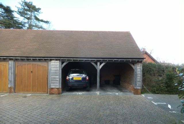  Image of 2 Bedroom Flat  For Sale at Wadhurst, TN5 6RD