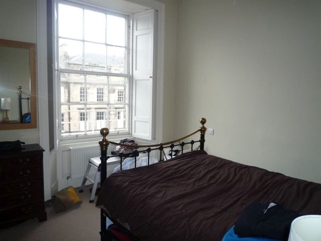  Image of 1 Bedroom Flat  To Rent at New Town Edinburgh Edinburgh, EH3 6QW