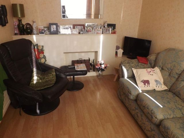  Image of 3 Bedroom Terraced  For Sale at Frederick Road  Great Yarmouth, NR30 1DE