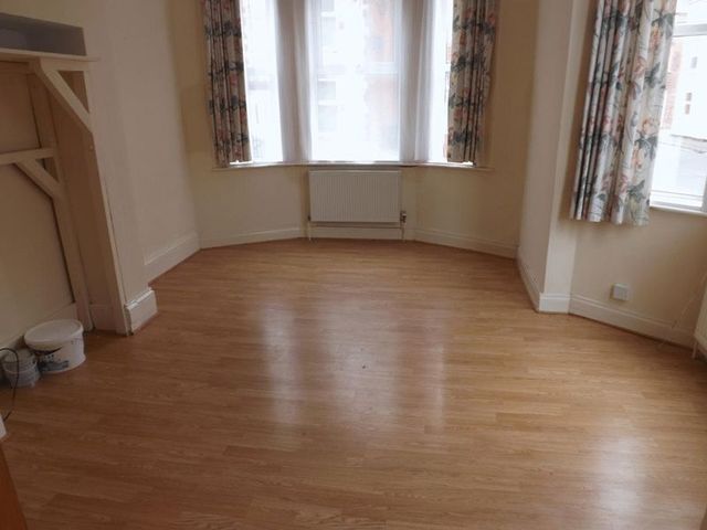  Image of 3 Bedroom Terraced  For Sale at Wellington Road  Great Yarmouth, NR30 3AQ