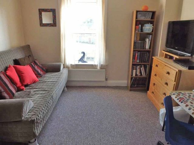  Image of 3 Bedroom Semi-Detached  For Sale at Town Wall Road  Great Yarmouth, NR30 1DJ