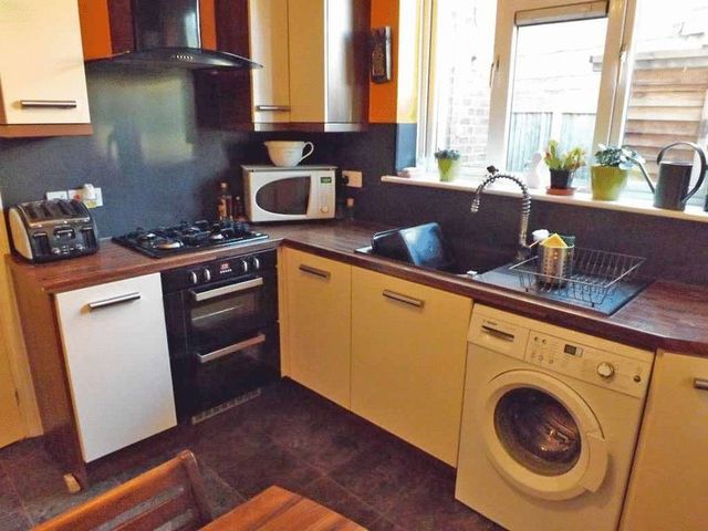  Image of 3 Bedroom Semi-Detached  For Sale at Town Wall Road  Great Yarmouth, NR30 1DJ