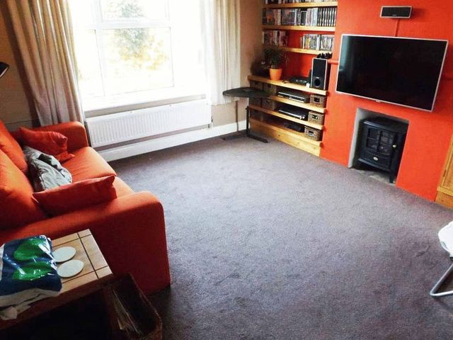 Image of 3 Bedroom Semi-Detached  For Sale at Town Wall Road  Great Yarmouth, NR30 1DJ