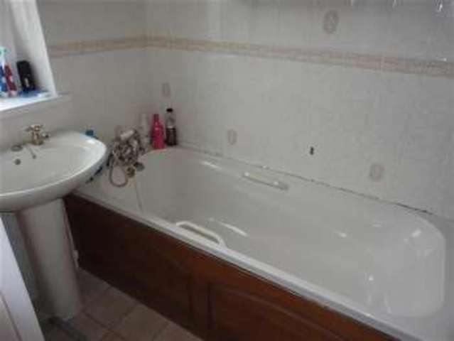  Image of 3 Bedroom Semi-Detached  For Sale at Rogiet, NP26 3SW