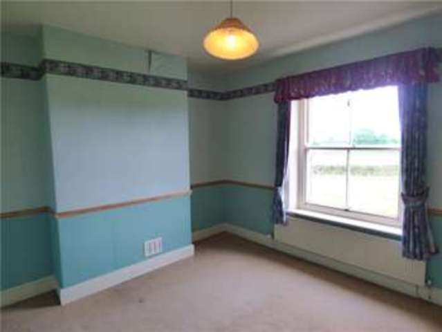  Image of 3 Bedroom Terraced  For Sale at Long Preston Skipton Long Preston, BD23 4NS