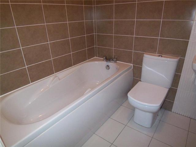  Image of 2 Bedroom Terraced  To Rent at Inchinnan Renfrewshire Renfrewshire, PA4 9LD