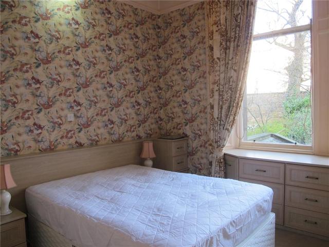  Image of 2 Bedroom Flat  To Rent at West End Edinburgh Edinburgh, EH12 5EL