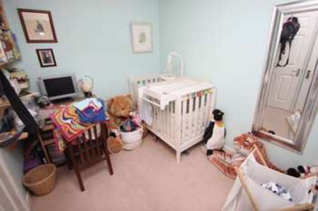  Image of 2 Bedroom Flat  To Rent at Haberdasher Street  London, N1 6ED
