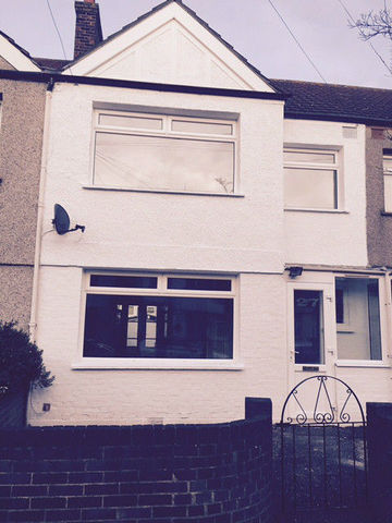  Image of 3 Bedroom Terraced  To Rent at London, CR4 1NW
