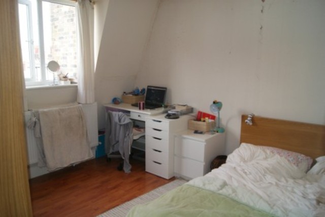  Image of 3 Bedroom End Of Terrace  To Rent at London, SW6 1JT