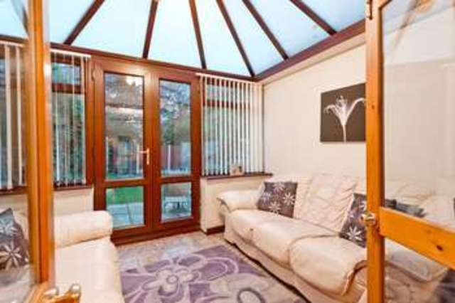  Image of 3 Bedroom Semi-Detached  For Sale at Halton Brow Halton Runcorn, WA7 2EJ