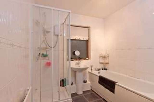 Image of 3 Bedroom Semi-Detached  For Sale at Halton Brow Halton Runcorn, WA7 2EJ