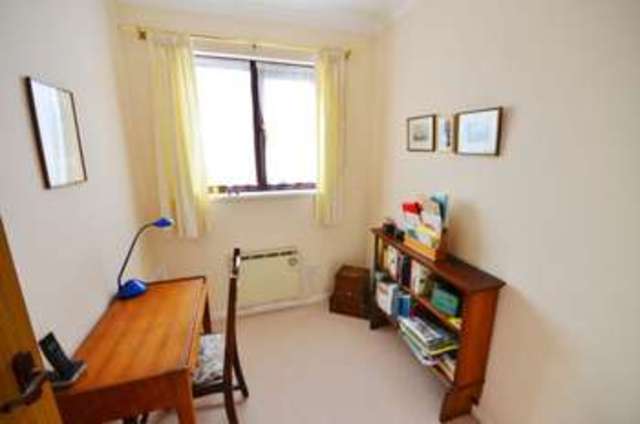  Image of 3 Bedroom Detached  For Sale at Hamilton Grove  Starcross, EX6 8EW