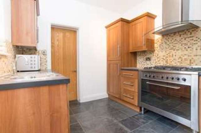  Image of 2 Bedroom Detached  For Sale at London, E14 3AA