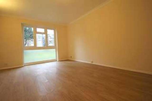  Image of 1 Bedroom Flat  To Rent at Harrow Lodge 28 Eaton Road Sutton, SM2 5EE