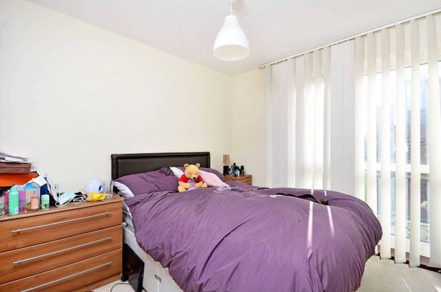  Image of 3 Bedroom Flat  For Sale at Harry Zeital Way  Hackney, E5 9RN