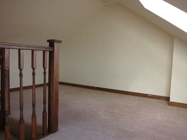  Image of 3 Bedroom Semi-Detached  For Sale at Harvest Road Englefield Green Englefield Green, TW20 0QR