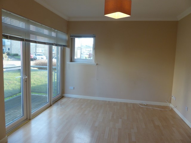  Image of 2 Bedroom Flat  To Rent at Livingston West Lothian West Lothian, EH54 6GF
