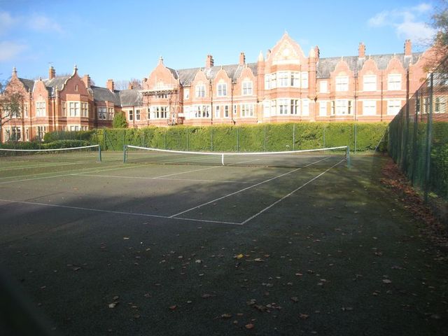  Image of 2 Bedroom Flat  For Sale at Hawthorn Road Charlton Down Dorchester, DT2 9XA