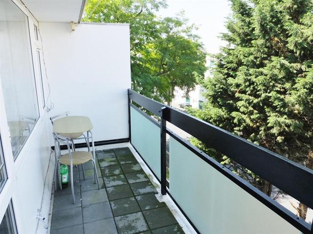  Image of 3 Bedroom Maisonette  For Sale at 4 Brunswick Road Sutton Sutton, SM1 4DQ