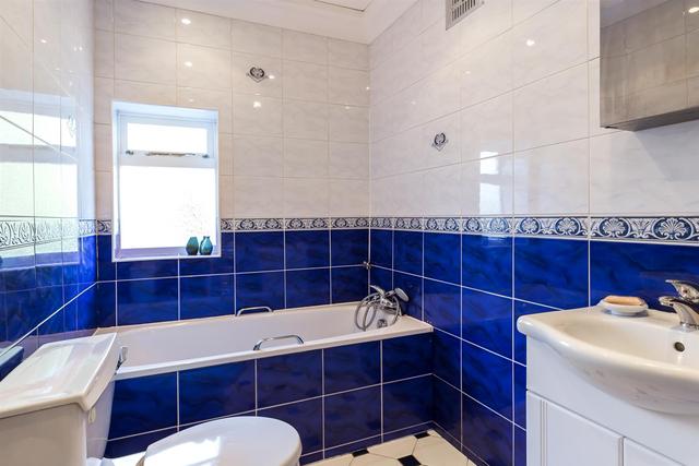  Image of 1 Bedroom Maisonette  For Sale at Hazelwood Lane London London, N13 5HF