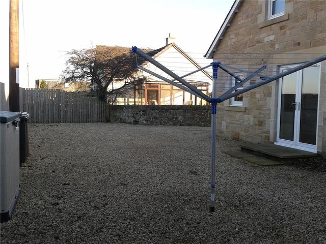  Image of 2 Bedroom Detached  To Rent at Currie Edinburgh Edinburgh, EH14 4AQ