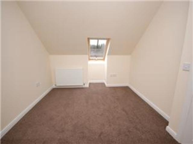  Image of 2 Bedroom Detached  To Rent at Currie Edinburgh Edinburgh, EH14 4AQ
