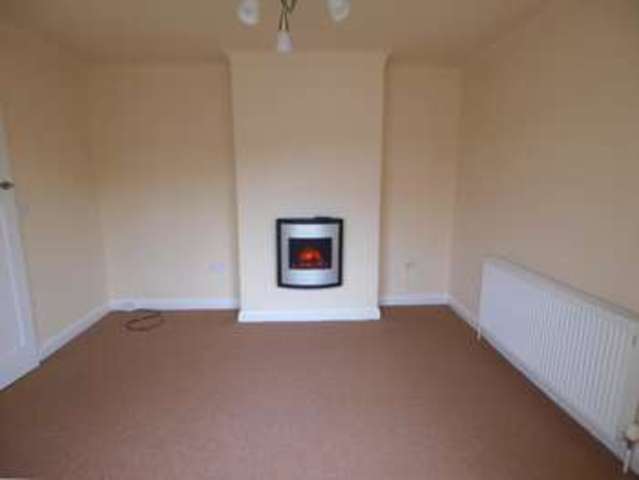  Image of 2 Bedroom Detached  To Rent at Chapel-en-le-Frith  High Peak, SK23 0NJ