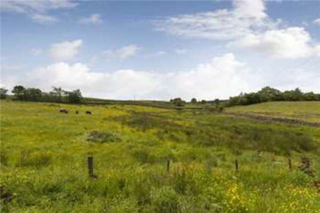 Image of 3 Bedroom Detached  For Sale at Otley West Yorkshire Timble, LS21 2NJ